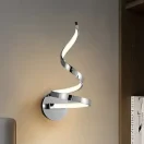 Arandela Pirâmide Espiral Alumínio e Luz LED Arandela Pirâmide Espiral Alumínio e Luz LED