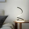 Luminária Mesa Dourado Espiral Aluminio Com Dimmer Marca Miresa Para Mesa Criado Mudo Em Quarto Luminária Mesa Dourado Espiral Aluminio Com Dimmer Marca Miresa Para Mesa Criado Mudo Em Quarto