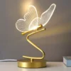 Luminária Mesa Dourada e Acrílico Forma de Borboleta Luminária Mesa Dourada e Acrílico Forma de Borboleta
