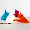 Luminária Infantil Mesa Gato Brincando Com Bola
