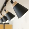 Conjunto Trilho 2pcs de 50cm com 4Un Spots | Miresa | loja-de-luminárias-São-Paulo Luminária conjunto trilho (Conjunto Trilho 2pcs de 50cm com 4Un Spots), disponível na Miresa, loja-de-luminárias-São-Paulo.