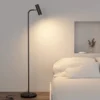 Luminária Preta De Chão Com Cúpula Formato de Spot Marca Miresa Luminária De Chão Com Cúpula Formato de Spot