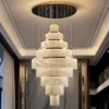 Foto de lustre Grande Para Mezanino e Escadas De Argolas Com Pingentes de Cristais, lustre moderno grande mezanino, catálogo Miresa, loja-de-luminárias-São-Paulo.