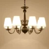 Foto de lustre Provençal Preto Com Cúpula Brancas, lustre provençal preto, catálogo Miresa, loja-de-luminárias-São-Paulo.