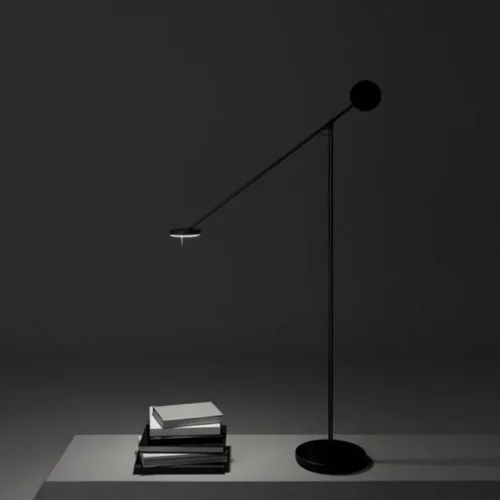 Luminária De Chão Preta Design Clássico Minimalista