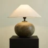 Abajur Wabi Sabi Argila Artesanal Estilo Japonês, uma opção de abajur wabi sabi, vendida pela Miresa, loja-de-luminárias-São-Paulo.