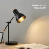 Luminária De Mesa Articulada Para Leitura ou Estudo