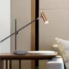 Luminária Mesa Minimalista Preta e Dourada
