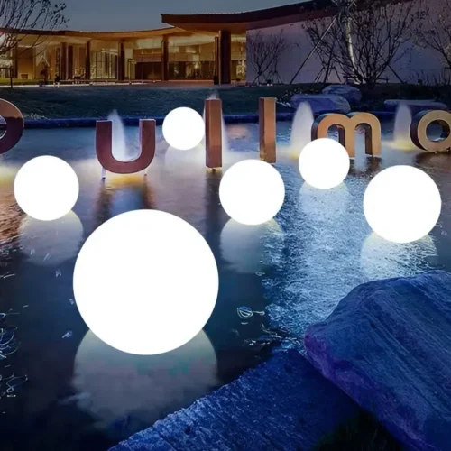 Bola Branco Com Luz LED Para Piscina e Jardins