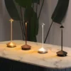 Luminária de Mesa LED Sem Fio Com Sensor Toque Recarregável