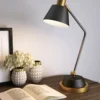 Luminária De Mesa Moderna Preta e Dourado Para Cabeceira de Cama, uma opção de luminária de mesa dourado moderna preta, vendida pela Miresa, loja-de-luminárias-São-Paulo.