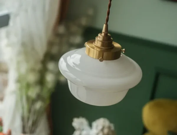 Pendente Vintage De Vidro Branco Leitoso Para Bancada e Mesa de Jantar