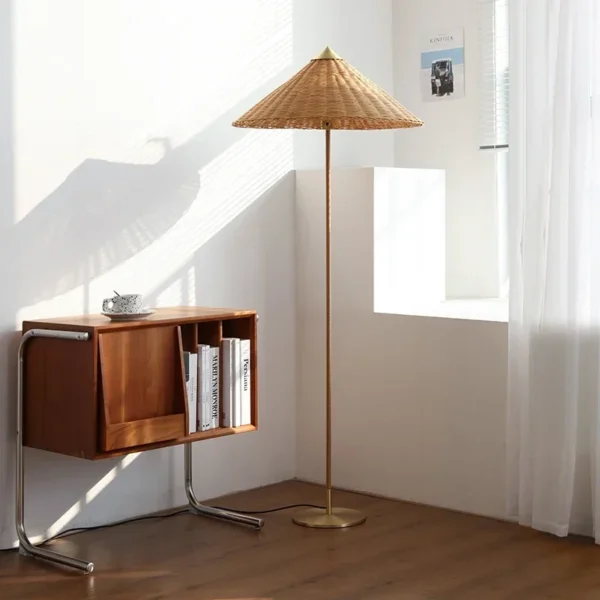 Luminária de Chão Retrô Nórdica Trançada Paavo Tynell 9602 – Réplica Chinesa