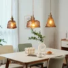 Pendente Retrô de Vidro Âmbar com Cordão Ajustável em Latão Dourado Para Bancada e Mesa de Jantar