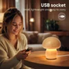 Abajur Moderno Luminária Tipo Cogumelo Cor Madeira e Bateria Recarregável Para Mesa Home Office, Quartos e Salas