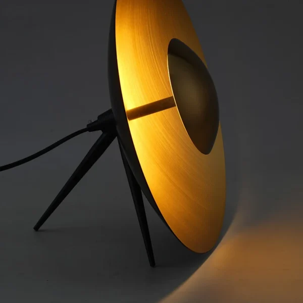 Luminária De Mesa Disco Com LED Luz Indireta