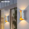 kf-S6aee1f10f5034636a0a19d4acd71784ce Arandela Alumínio IP65 À Prova D'Água Com 2 Fachos de Luz Para Áreas Externas Em Jardins e Varandas