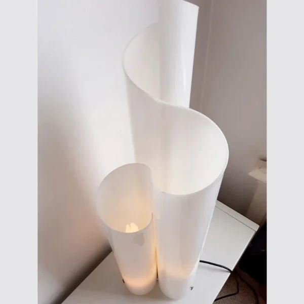 kf-S6b9c374fc5784d2a94e031f8200f0656G Luminária De Mesa Glaciar Fluindo Luz Vico Magistretti Chimera – Réplica Chinesa