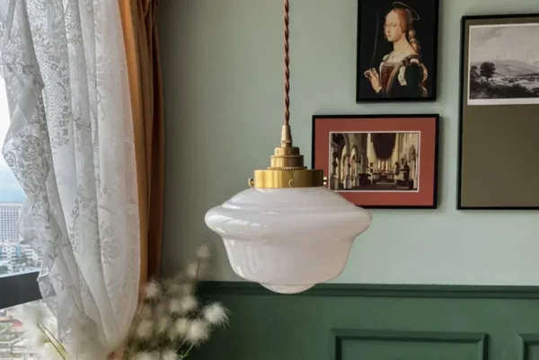 Pendente Vintage De Vidro Branco Leitoso Para Bancada e Mesa de Jantar