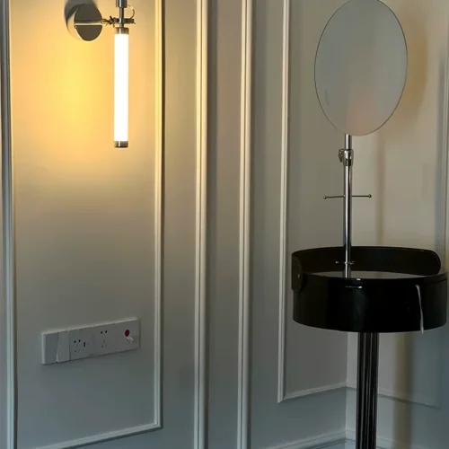 Arandela Linear Retrô Elegante Prata De Braço Ajustável Para Quartos, Salas, Hall de Entrada e Lavabos