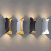 kf-Saff64dfabe8a4b2e972cd3eafccd274dn Arandela Alumínio IP65 À Prova D'Água Com 2 Fachos de Luz Para Áreas Externas Em Jardins e Varandas